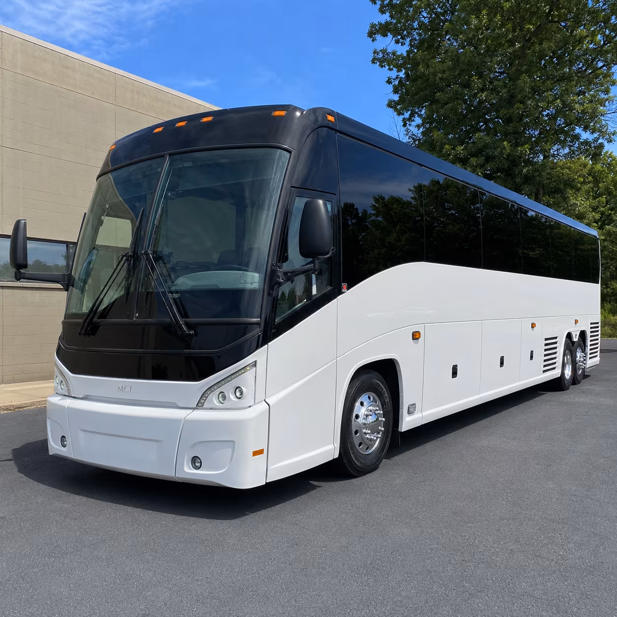 lehicharterbuscompany com can help you move emergency management and inter agency teams across utah county