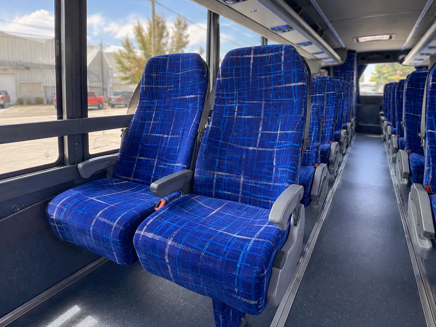 lehicharterbuscompany com is the go to way to find thanksgiving point wedding shuttles